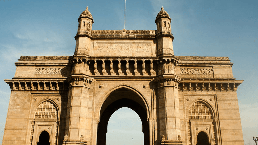 Top 10 Most beautiful Tourist Places in India Gate Way Of India Mumbai